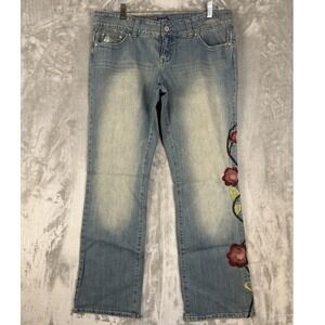 Guess Jeans Womens Size 31 Embroidered Floral‎ Bootcut Light Wash Denim Pants